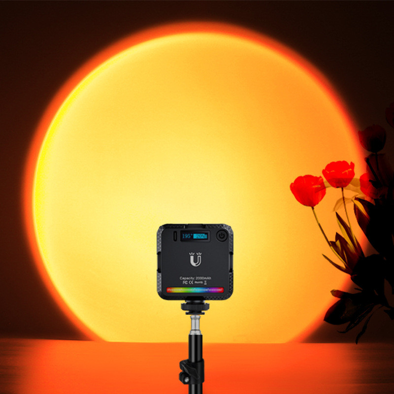 RGB Video Light LED Sunlight R - مراجعة Photography Lighting Design وسعره